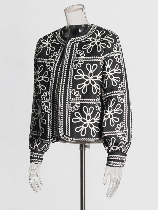 Vintage Chic Two Piece Set  Neck Long Sleeve Coat High Waist Patchwork Pocket Shorts Slim