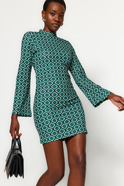 Emerald Green Bodycon Mini Dress - Flamenco Flair