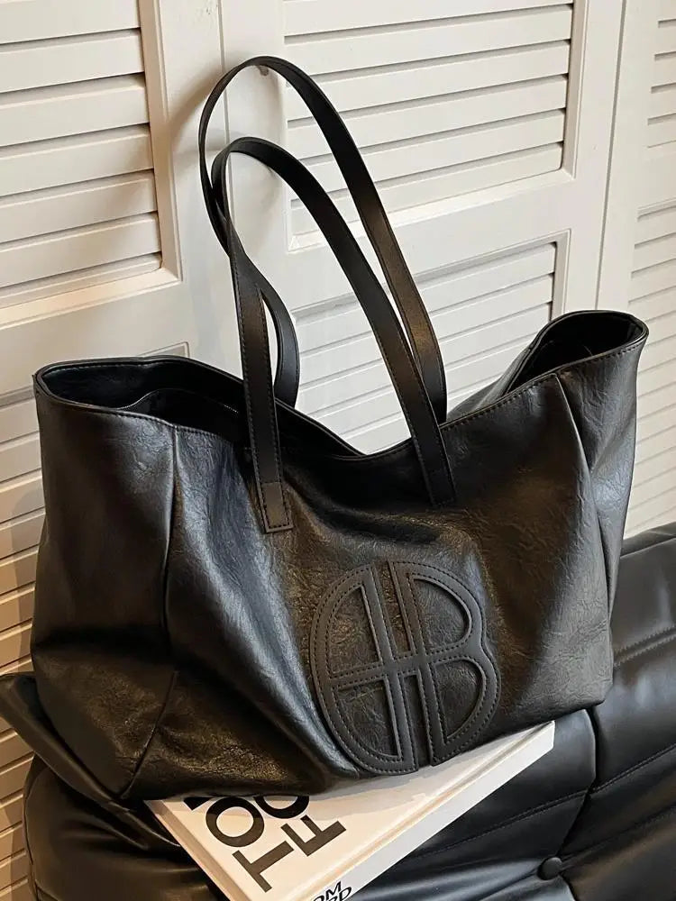 Glamour Go Large Tote