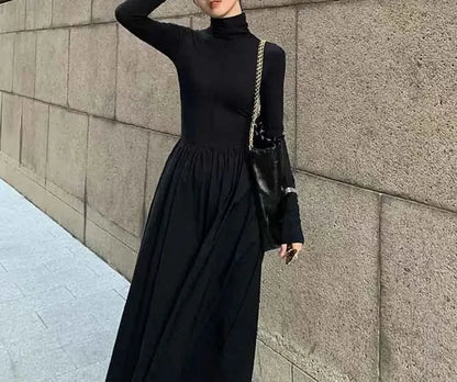 Hepburn Chic Midi Dress