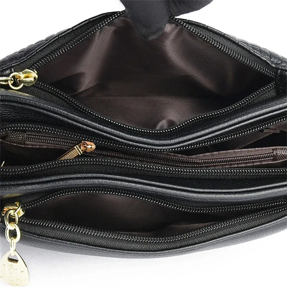 Grandeur Soft Elegance Shoulder Bag