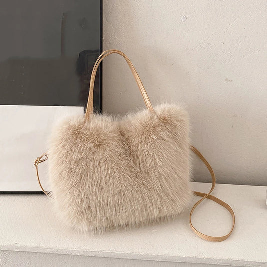 LuxeFur Bucket Tote