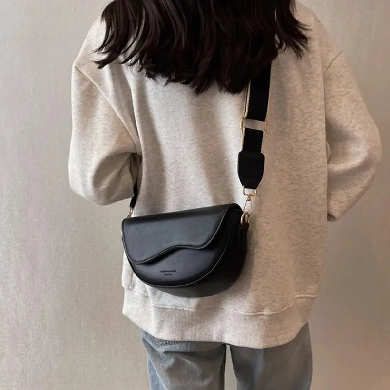 Vintage Charm Crossbody Purse