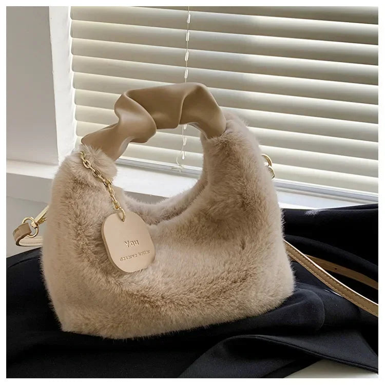 Faux fur plush Handbag