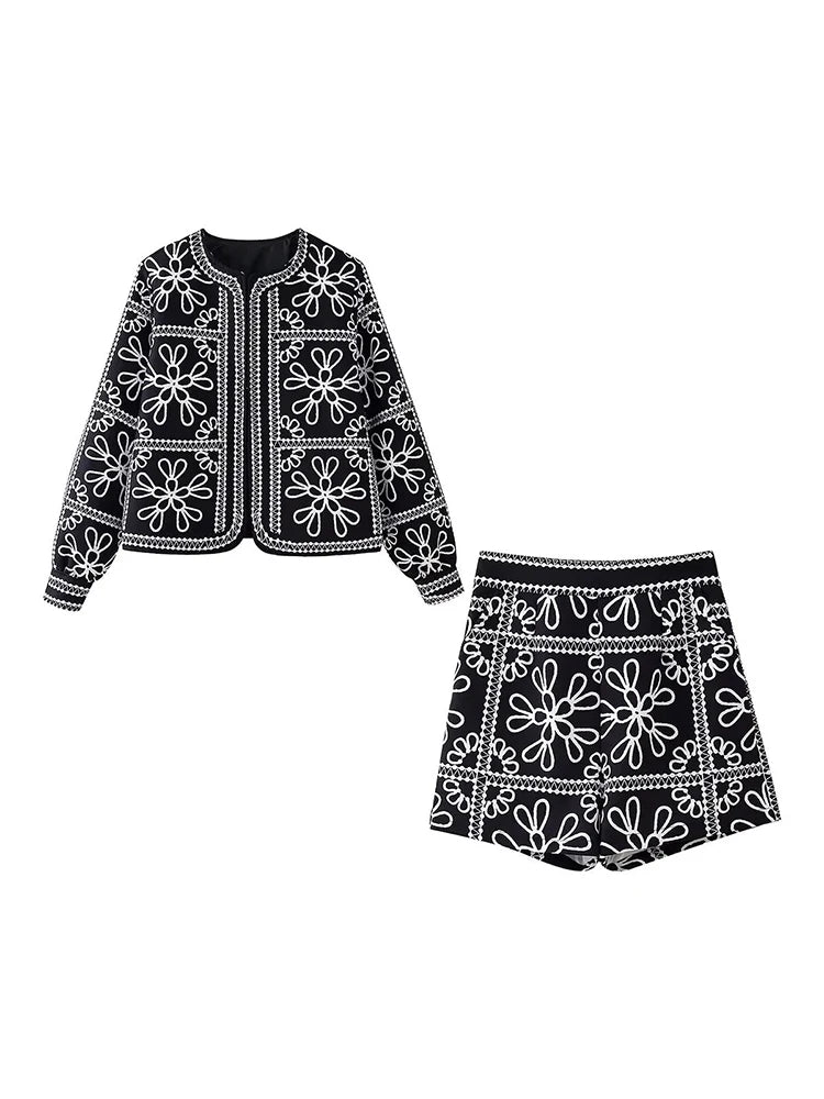 Vintage Chic Two Piece Set  Neck Long Sleeve Coat High Waist Patchwork Pocket Shorts Slim