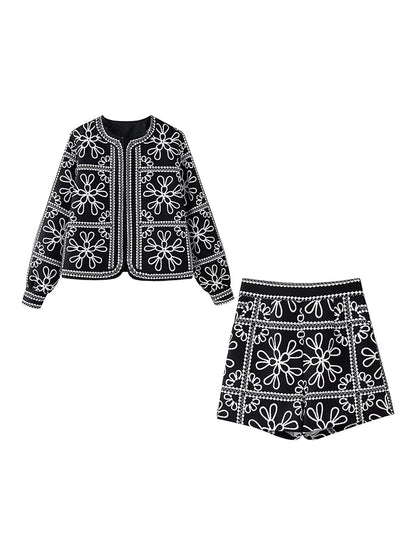 Vintage Chic Two Piece Set  Neck Long Sleeve Coat High Waist Patchwork Pocket Shorts Slim