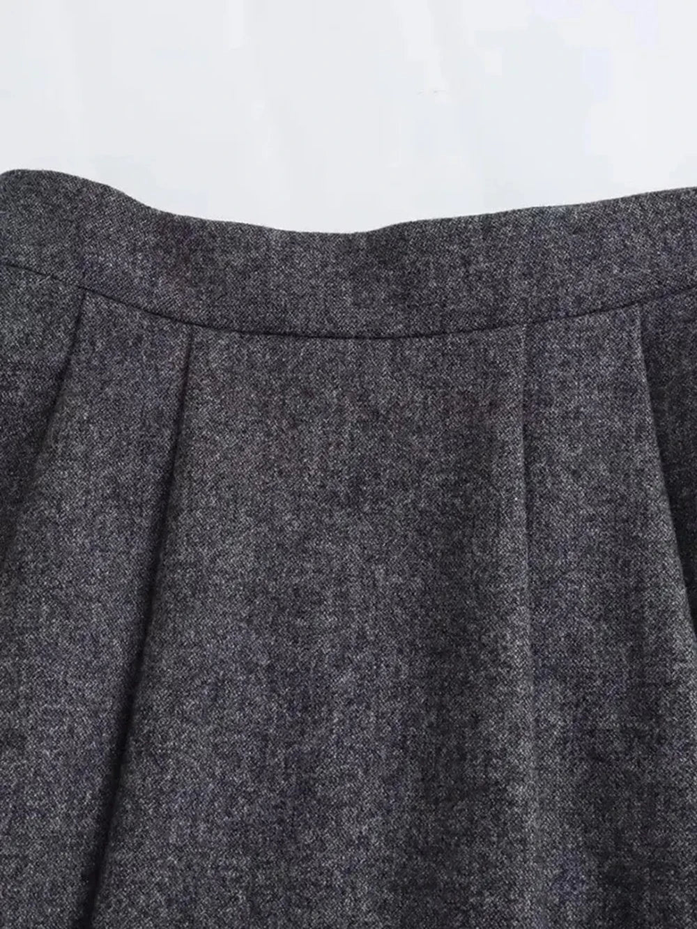Women’s  Flattering  Skirt