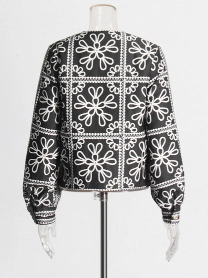 Vintage Chic Two Piece Set  Neck Long Sleeve Coat High Waist Patchwork Pocket Shorts Slim