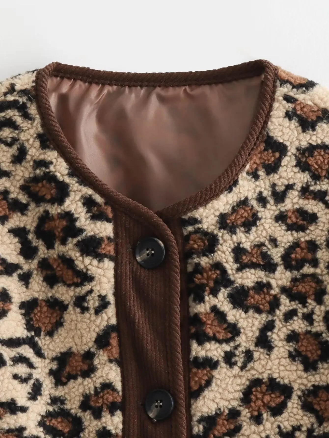 Wild Elegance Retro Leopard Jacket