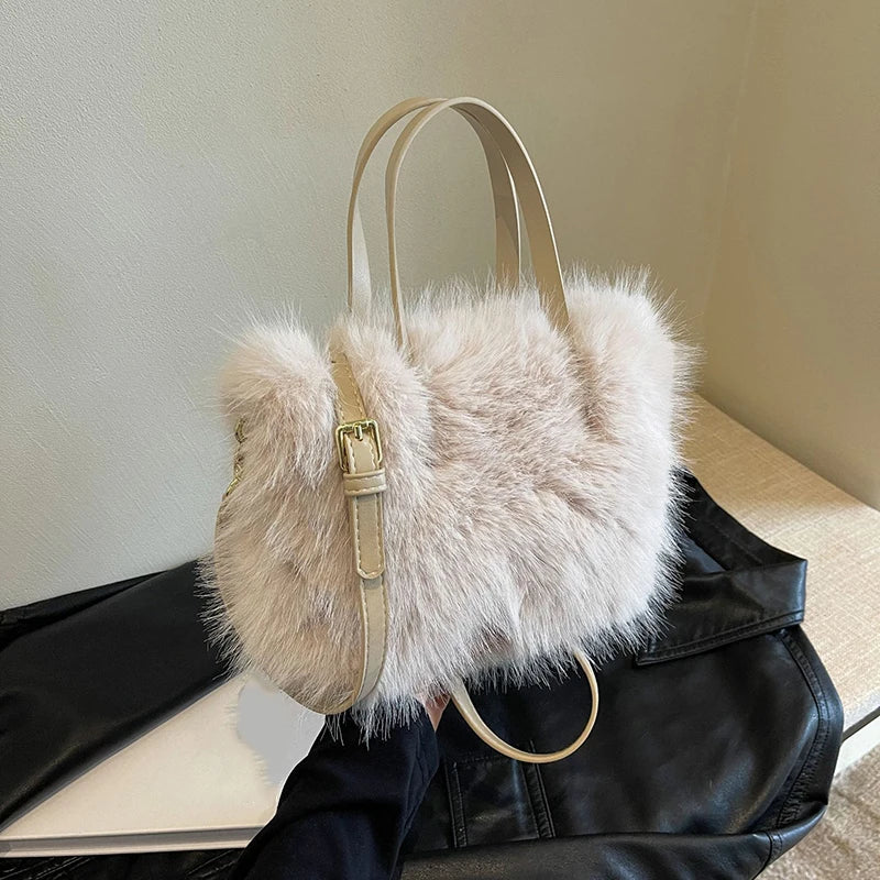 LuxeFur Bucket Tote