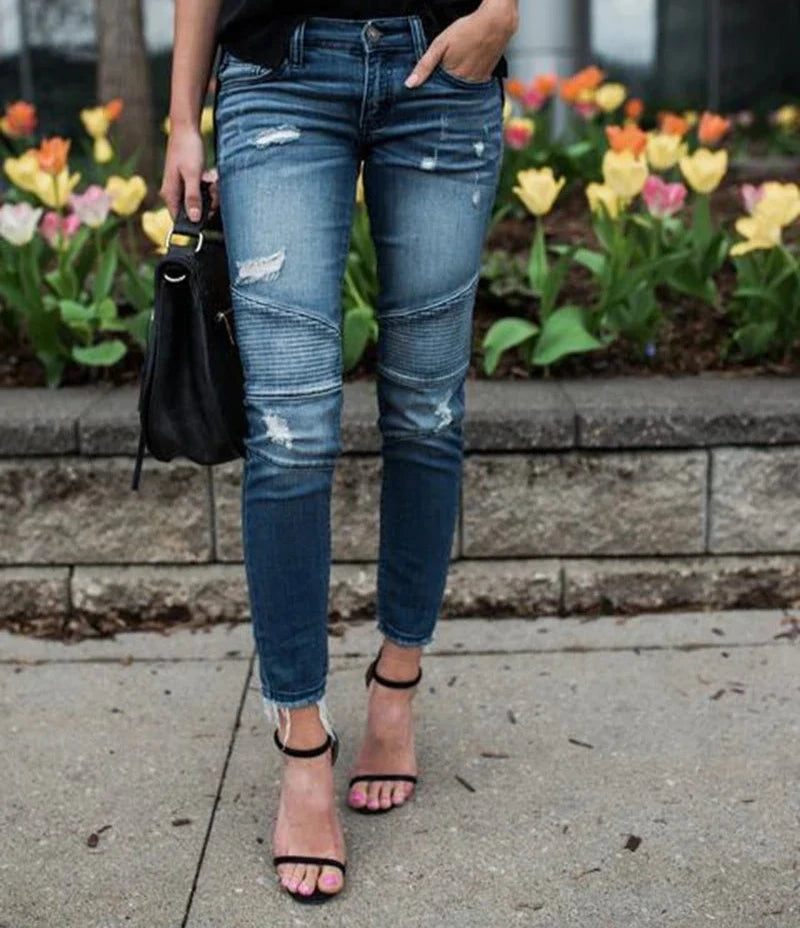 High-Waisted Jeans, Skinny Jeans, Boyfriend Jeans, Distressed Denim, Wide-Leg Jeans, Ripped Jeans, Mom Jeans, Stretch Denim, Flare Jeans, Vintage Jean