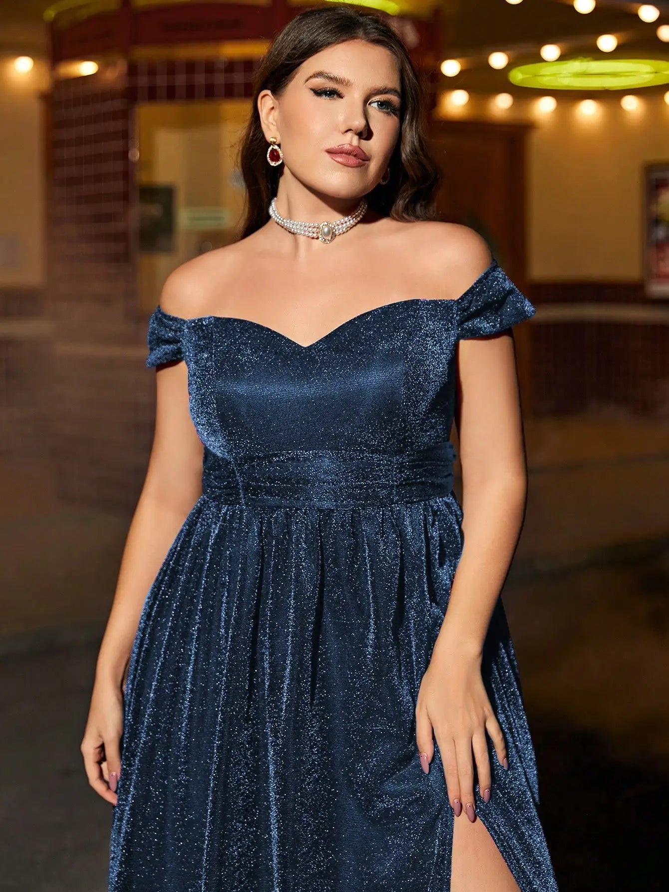 Gorgeous Evening Gown Maxi Dress - Blue