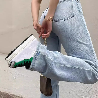 Blue Basics Jeans